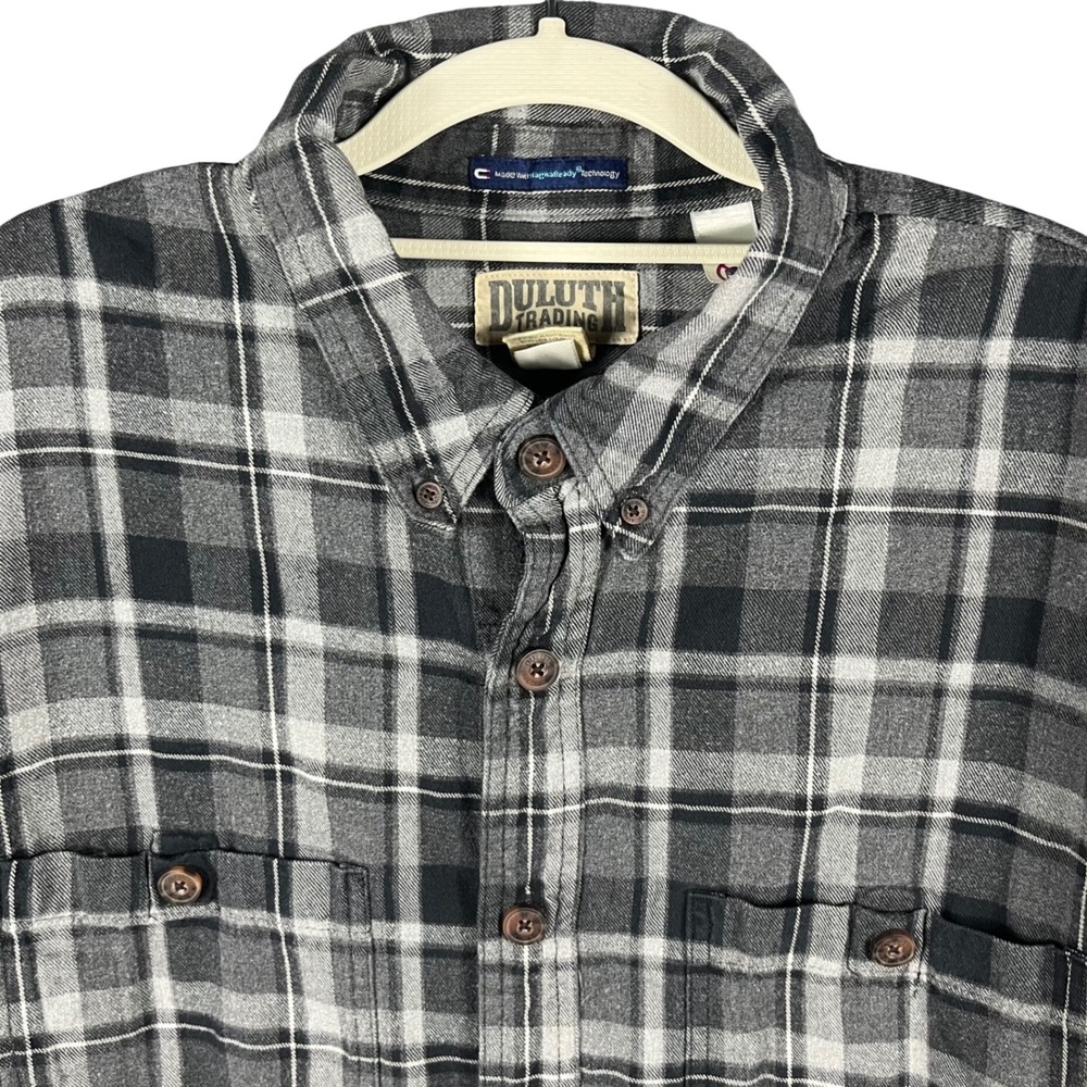 Duluth Trading Co Flannel Shirt Mens XL Tall Grey Plaid MagnaReady 89322